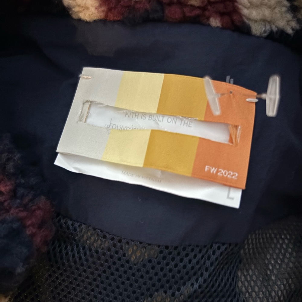 Kith Pinehurst Sherpa Navy and Cream Floral Teddy Jacket, new without tags - Picture 6 of 6